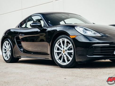 Used 2017 Porsche 718 Cayman image 39