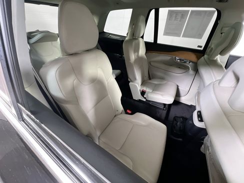 Used 2022 Volvo XC90 T8 Inscription Expression image 27