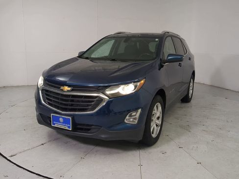 Used 2019 Chevrolet Equinox LT image 1