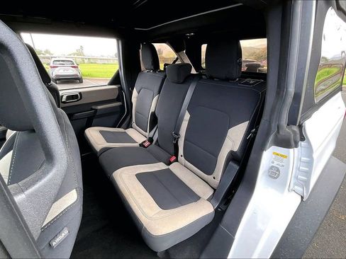 Used 2023 Ford Bronco Big Bend image 28
