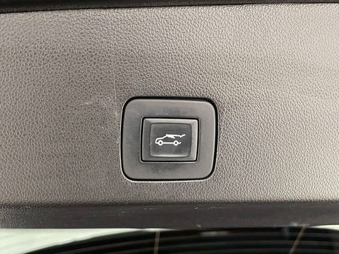 Used 2023 Buick Encore GX Select image 13