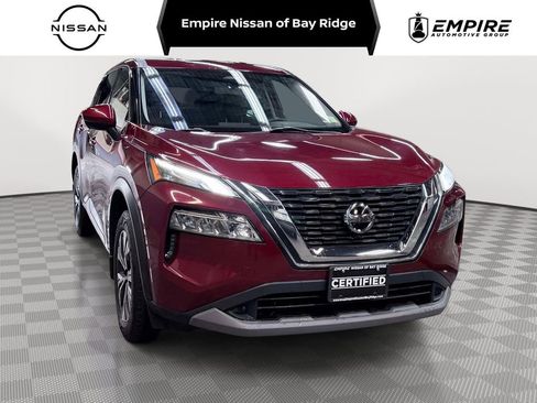 Certified 2021 Nissan Rogue SV AWD/4WD image 1