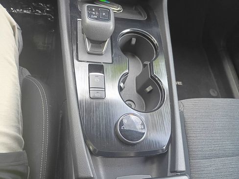 Used 2023 Nissan Rogue SV AWD/4WD image 28