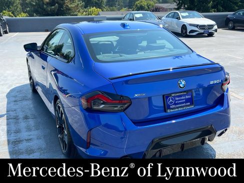 Used 2026 BMW 230i xDrive Coupe w/ Premium Package AWD/4WD image 6