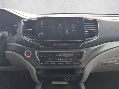 Used 2022 Honda Pilot Special Edition image 13