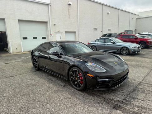 Used 2019 Porsche Panamera GTS AWD/4WD image 7
