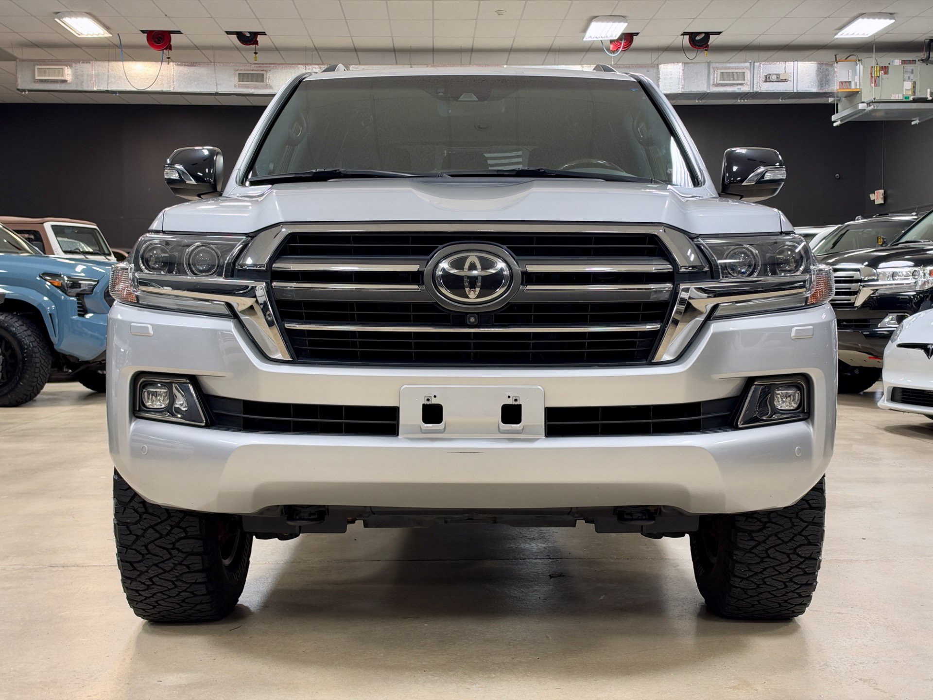 Used 2021 Toyota Land Cruiser Heritage Edition AWD/4WD image 3