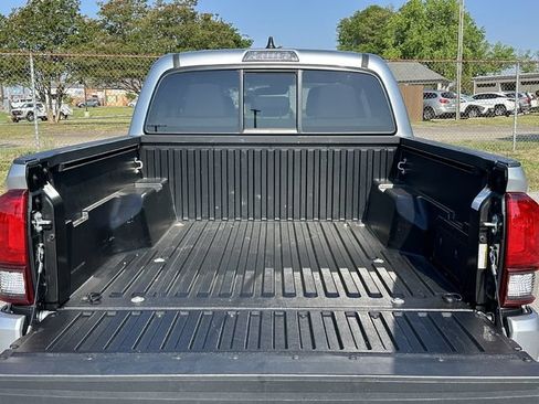 Used 2023 Toyota Tacoma SR w/ SR Convenience Package RWD image 13