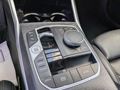 Used 2025 BMW 430i Convertible w/ Premium Package RWD image 26