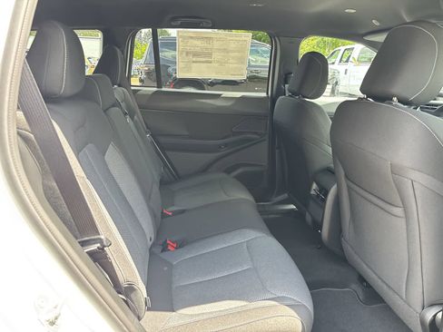 New 2026 Jeep Cherokee Laredo AWD/4WD image 6