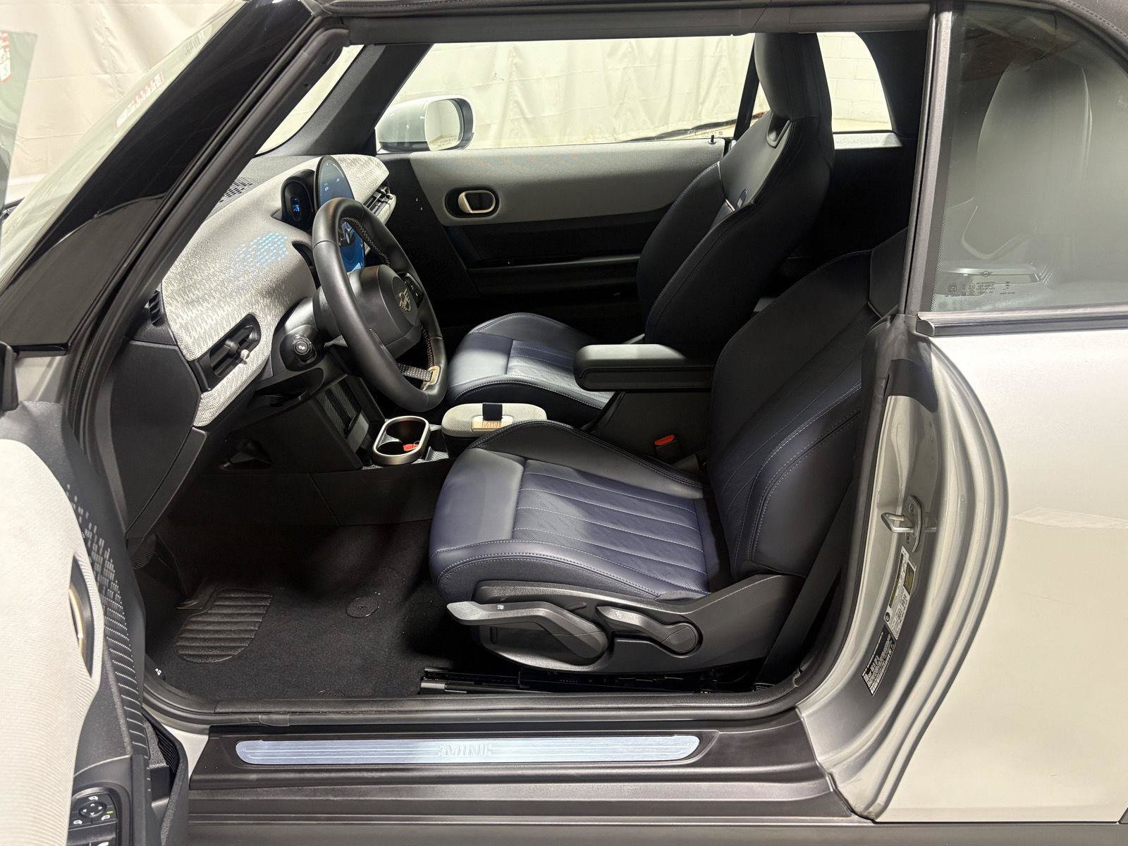 Used 2026 MINI Cooper S FWD image 2