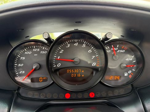 Used 2001 Porsche Boxster RWD image 16