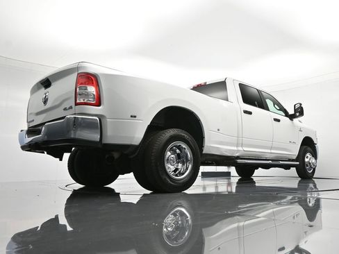 Used 2024 RAM 3500 Big Horn image 41