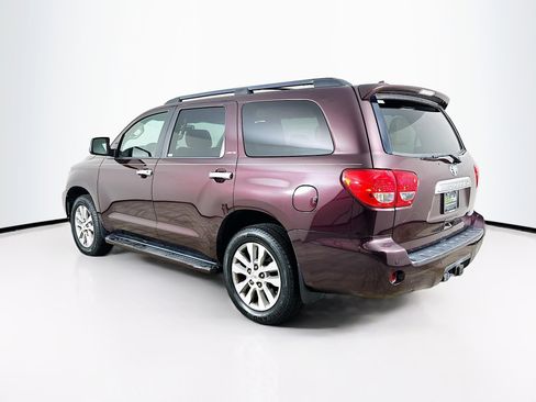 Used 2016 Toyota Sequoia Limited w/ Safety & Convenience Package image 5