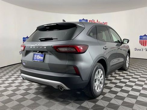 New 2025 Ford Escape Active image 3