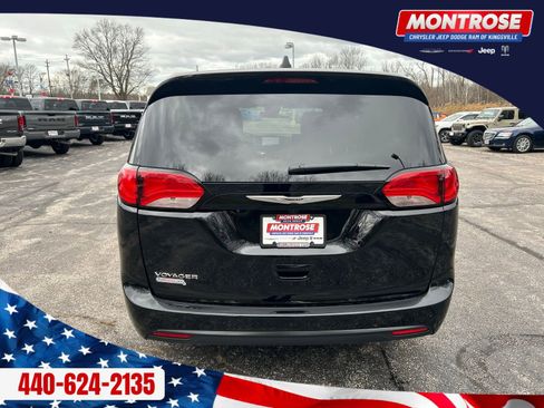 New 2026 Chrysler Voyager LX image 4