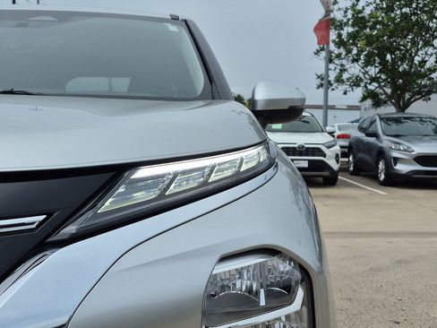 New 2026 Mitsubishi Outlander ES FWD image 68