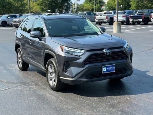 Used 2024 Toyota RAV4 XLE w/ Convenience Package AWD/4WD image 11