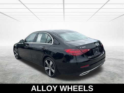 Used 2025 Mercedes-Benz C 300 Sedan image 7