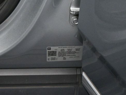 Used 2024 GMC Yukon Denali w/ Denali Reserve Package image 46