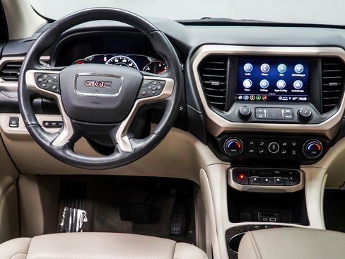 Used 2022 GMC Acadia Denali w/ Denali Ultimate Package image 17