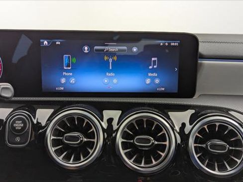 Used 2025 Mercedes-Benz CLA 250 image 27