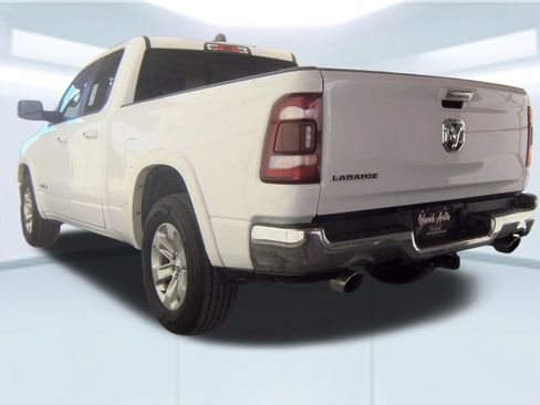 Used 2020 RAM 1500 Laramie RWD image 4