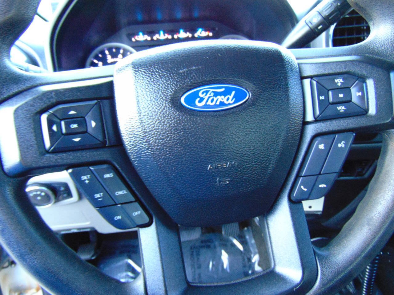 Used 2017 Ford F250 XLT AWD/4WD image 20