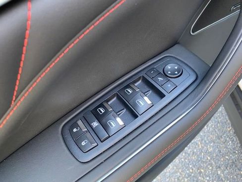 Used 2024 Maserati Levante Modena Ultima image 18