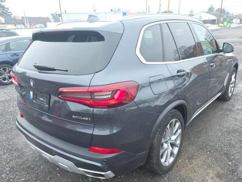 Used 2021 BMW X5 xDrive40i w/ Convenience Package image 4