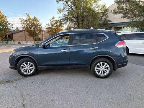 Used 2015 Nissan Rogue SV w/ SV Premium Package AWD/4WD image 15