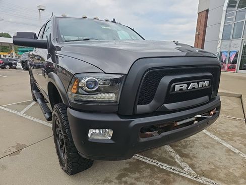 Used 2018 RAM 2500 Power Wagon w/ Luxury Group AWD/4WD image 6