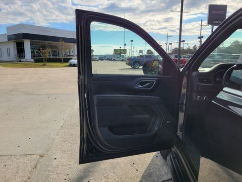 Used 2022 GMC Yukon SLT w/ SLT Luxury Package image 14