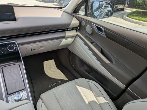 Used 2023 Genesis GV80 3.5T w/ Advanced Package AWD/4WD image 16