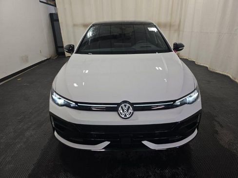Used 2025 Volkswagen Golf R Black Edition image 3