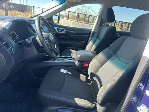 Used 2020 Nissan Pathfinder S AWD/4WD image 8