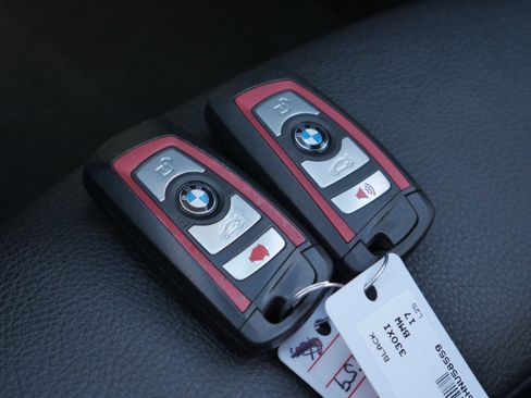 Used 2017 BMW 330i xDrive Sedan image 35