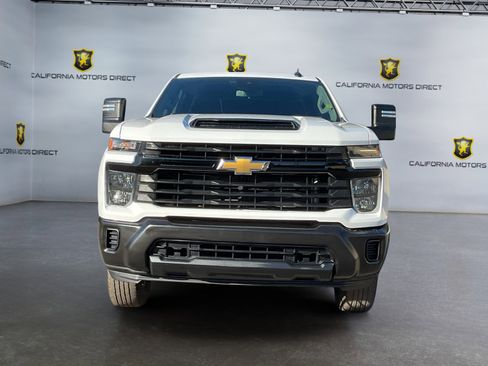 Used 2024 Chevrolet Silverado 2500 W/T w/ WT Convenience Package image 2
