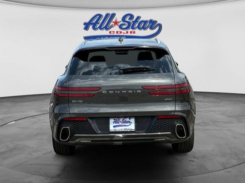 Used 2025 Genesis GV70 2.5T AWD/4WD image 6