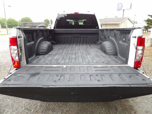 Used 2021 Ford F250 XL w/ Power Equipment Group AWD/4WD image 7