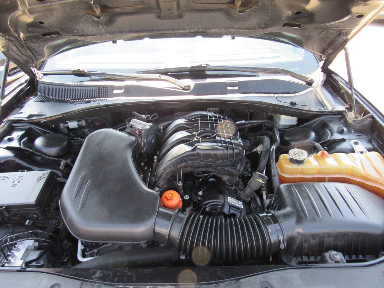 Used 2019 Dodge Charger Police RWD image 39