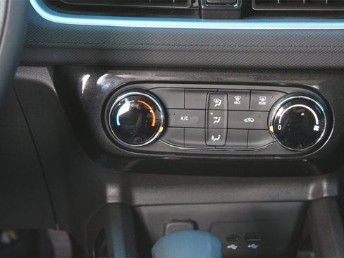 Used 2026 Chevrolet TrailBlazer LT image 17