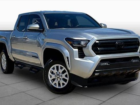 Certified 2026 Toyota Tacoma SR5 RWD image 3