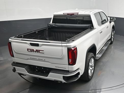 Used 2025 GMC Sierra 1500 Denali w/ Technology Package AWD/4WD image 25