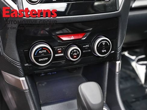 Used 2022 Subaru Forester Premium AWD/4WD image 22