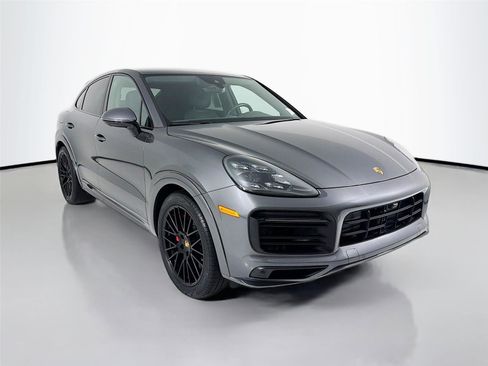Used 2021 Porsche Cayenne GTS AWD/4WD image 29
