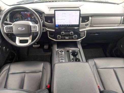 Used 2024 Ford Expedition XLT AWD/4WD image 15