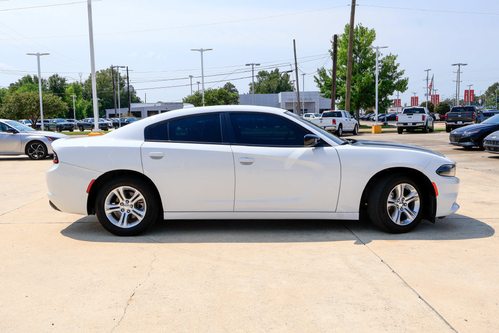 Used 2023 Dodge Charger SXT RWD image 21
