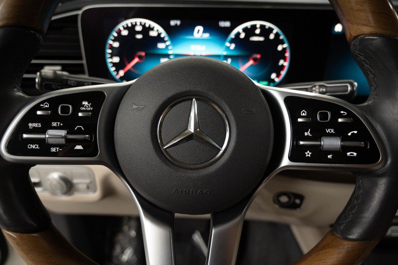 Used 2020 Mercedes-Benz GLE 450 4MATIC image 29