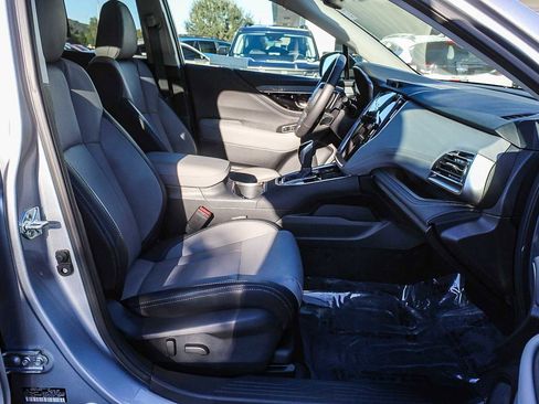 Used 2025 Subaru Outback Limited w/ Tech Package 2 image 16